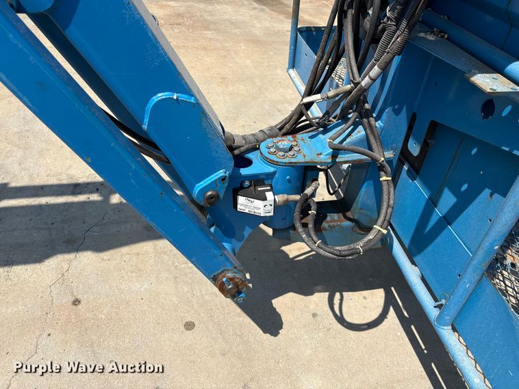 image for item EF1110 2007 Genie Z80/60 boom lift