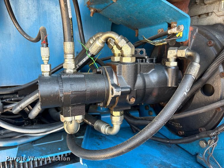 image for item EF1110 2007 Genie Z80/60 boom lift