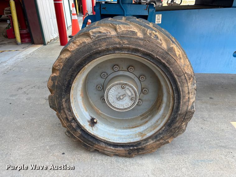 image for item EF1110 2007 Genie Z80/60 boom lift