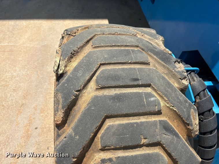 image for item EF1110 2007 Genie Z80/60 boom lift