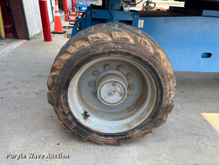 image for item EF1110 2007 Genie Z80/60 boom lift