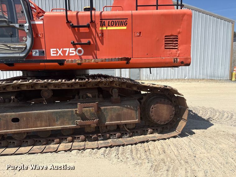 image for item EF1113 1999 Hitachi EX750-5 excavator