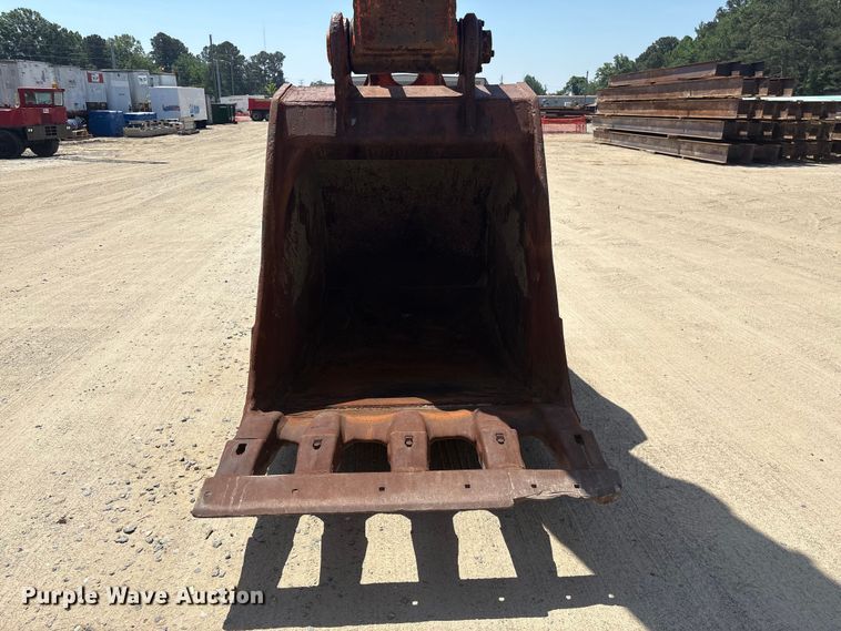image for item EF1113 1999 Hitachi EX750-5 excavator