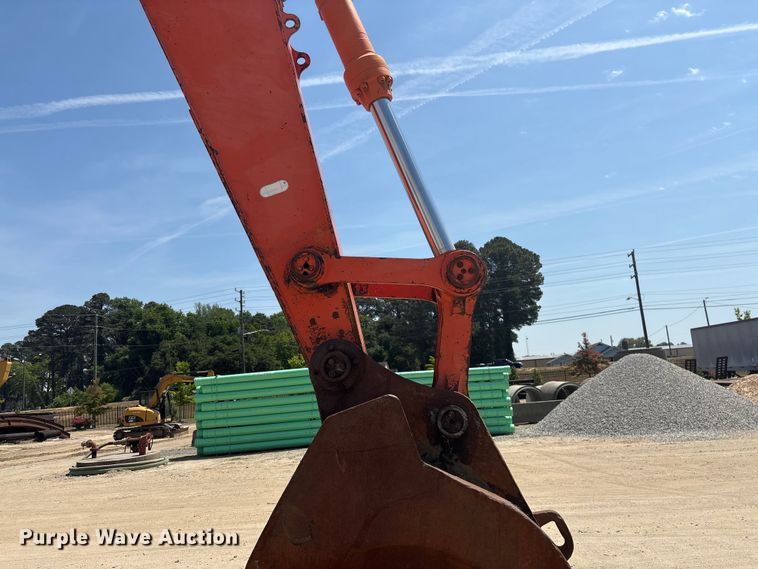 image for item EF1113 1999 Hitachi EX750-5 excavator