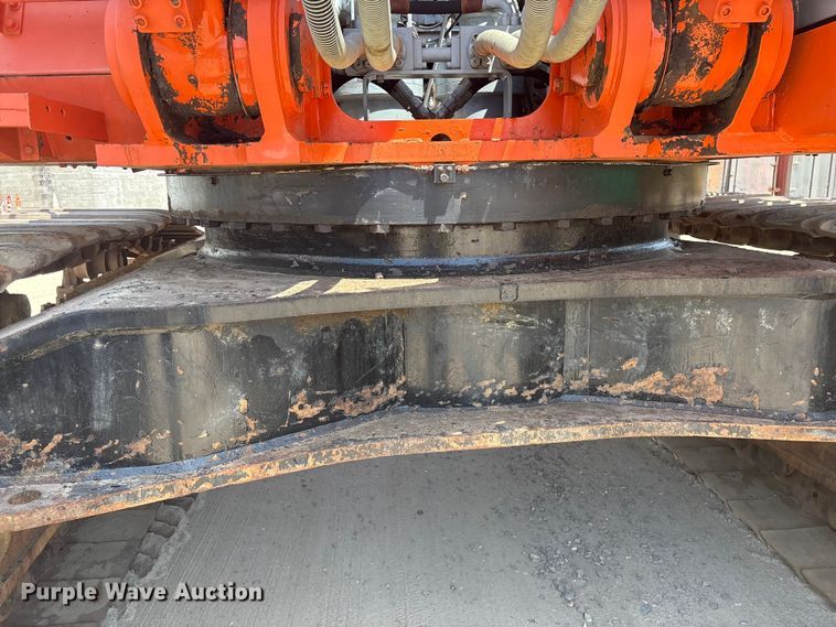 image for item EF1113 1999 Hitachi EX750-5 excavator