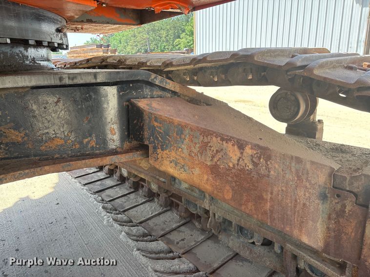 image for item EF1113 1999 Hitachi EX750-5 excavator