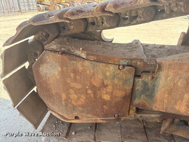 image for item EF1113 1999 Hitachi EX750-5 excavator