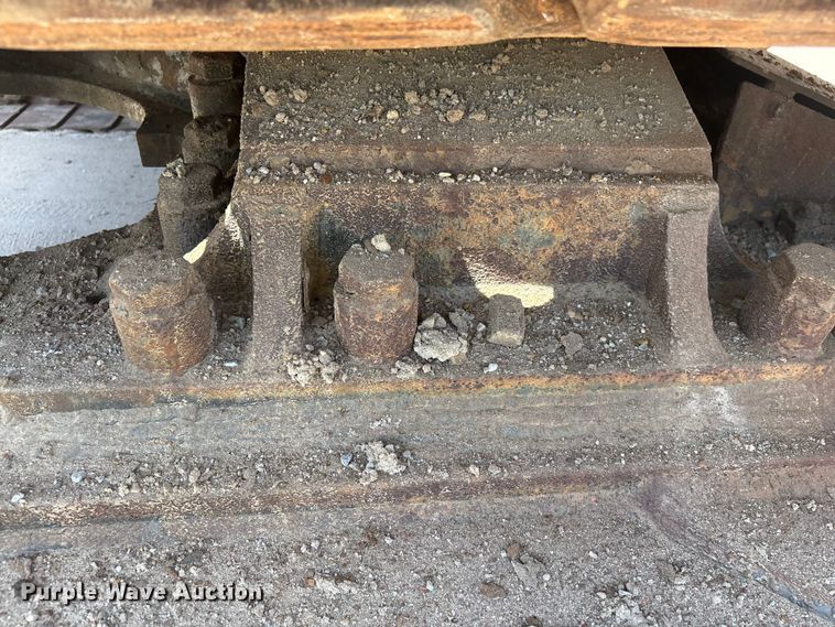 image for item EF1113 1999 Hitachi EX750-5 excavator