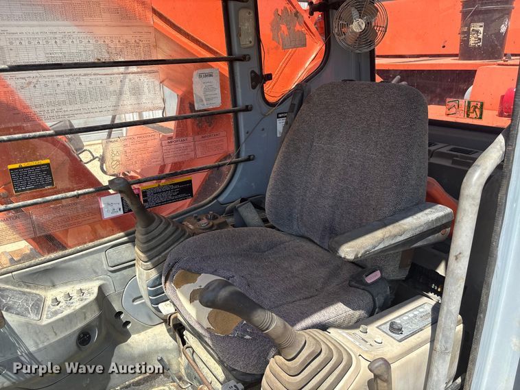 image for item EF1113 1999 Hitachi EX750-5 excavator