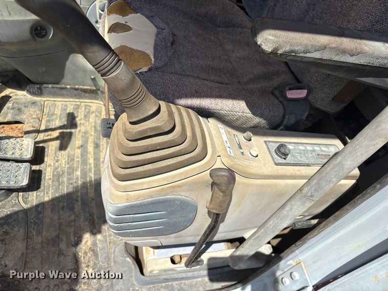 image for item EF1113 1999 Hitachi EX750-5 excavator