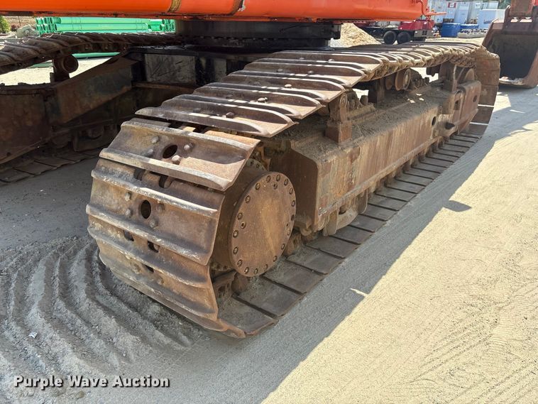 image for item EF1113 1999 Hitachi EX750-5 excavator