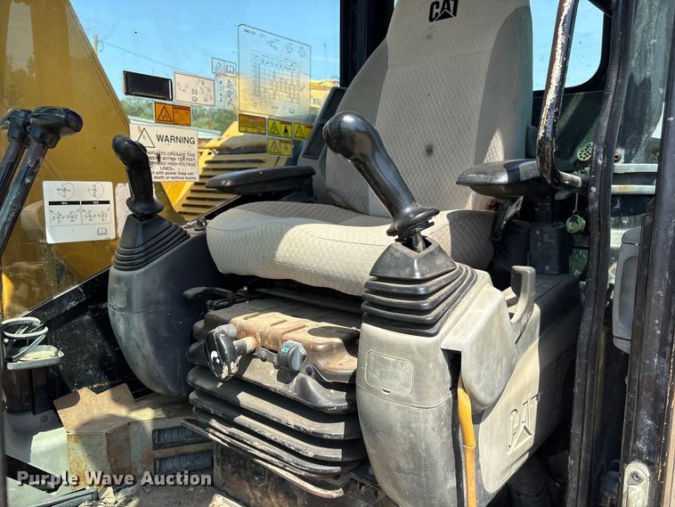image for item EF1114 2011 Caterpillar 308D CR mini excavator