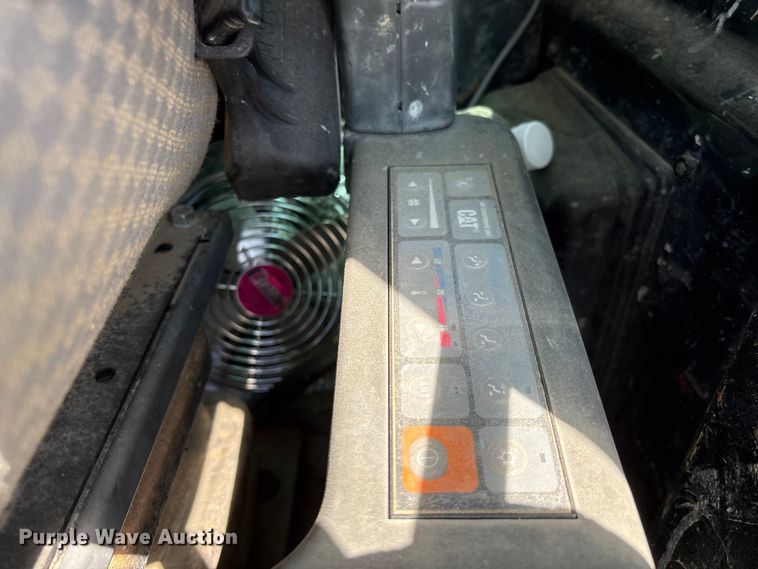 image for item EF1114 2011 Caterpillar 308D CR mini excavator