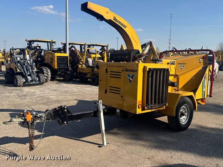 image for item EF2447 2018 Vermeer BC1000XL wood chipper