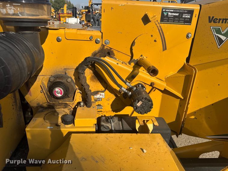 image for item EF2447 2018 Vermeer BC1000XL wood chipper
