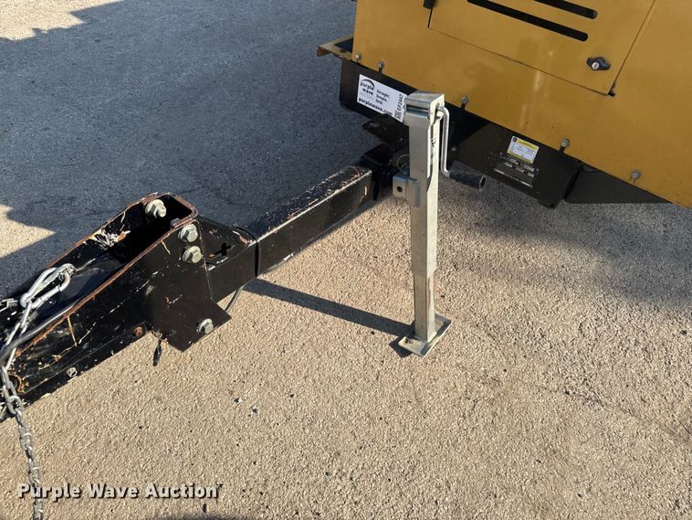 image for item EF2447 2018 Vermeer BC1000XL wood chipper