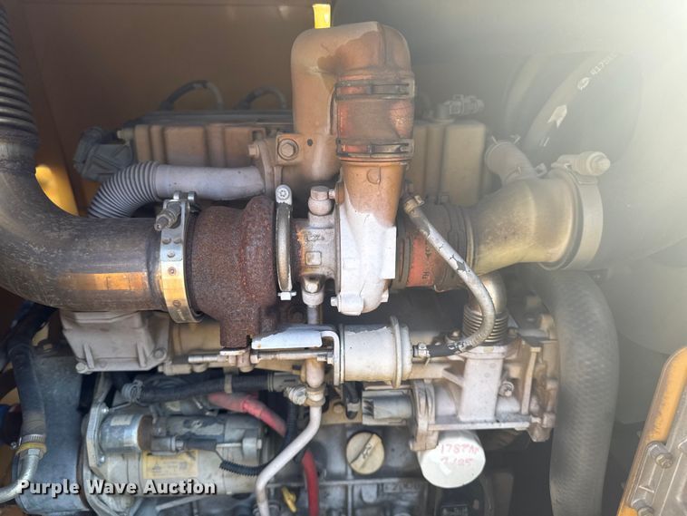 image for item EF2447 2018 Vermeer BC1000XL wood chipper