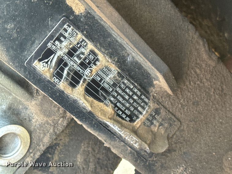 image for item EF2447 2018 Vermeer BC1000XL wood chipper