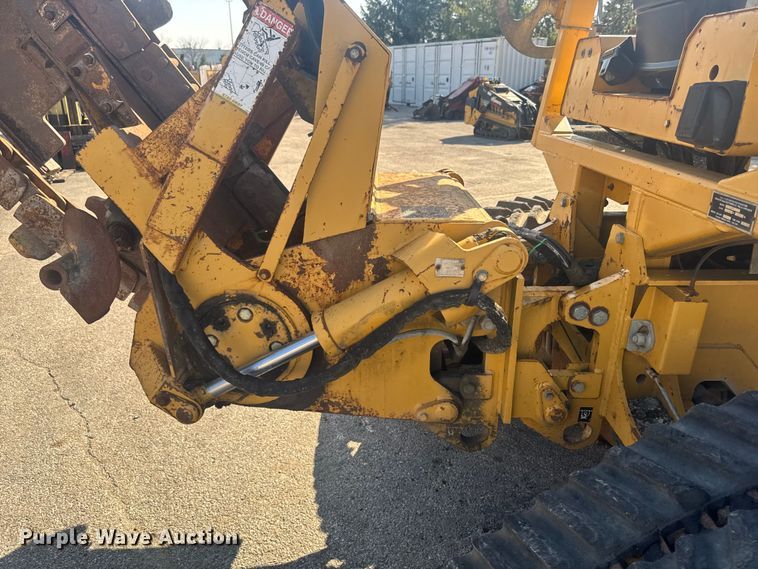 image for item EF2449 Vermeer RTX1250 trencher