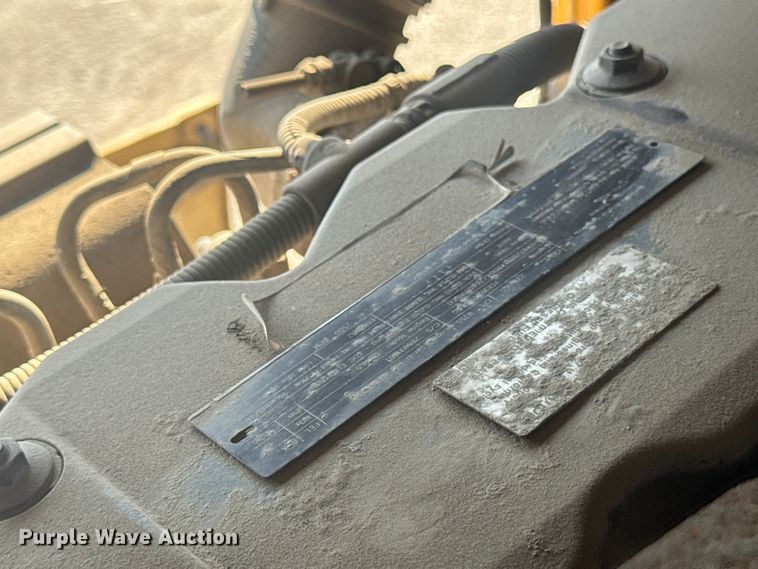 image for item EF2449 Vermeer RTX1250 trencher