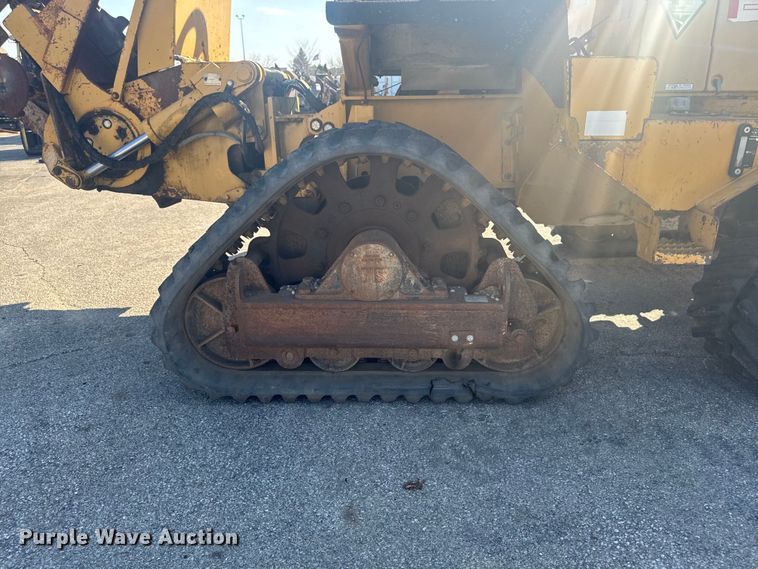 image for item EF2449 Vermeer RTX1250 trencher