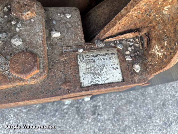 image for item EF2449 Vermeer RTX1250 trencher