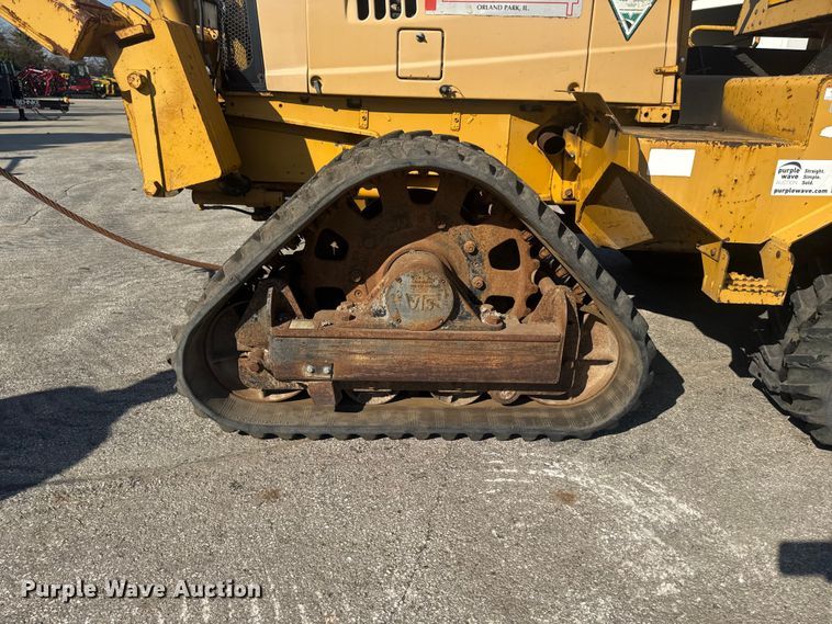 image for item EF2449 Vermeer RTX1250 trencher