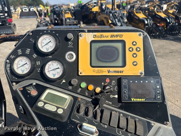 image for item EF2450 2014 Vermeer D24x40II Navigator S2 directional boring unit