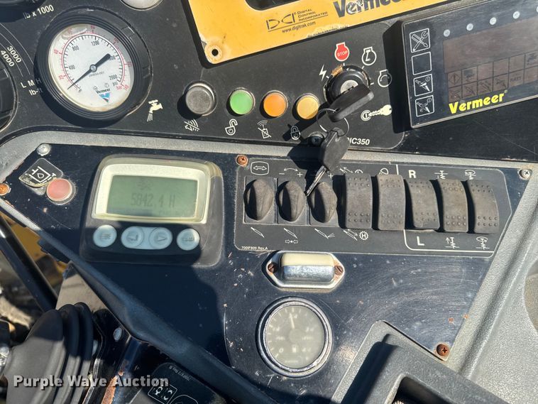 image for item EF2450 2014 Vermeer D24x40II Navigator S2 directional boring unit