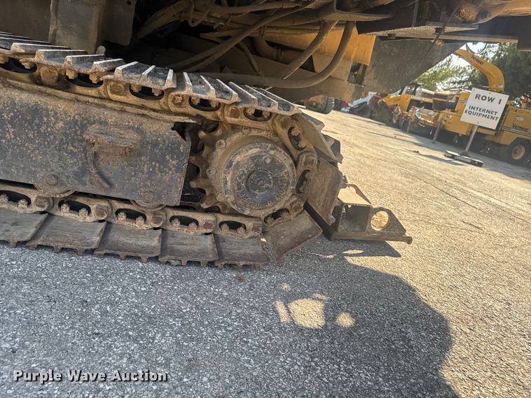 image for item EF2450 2014 Vermeer D24x40II Navigator S2 directional boring unit