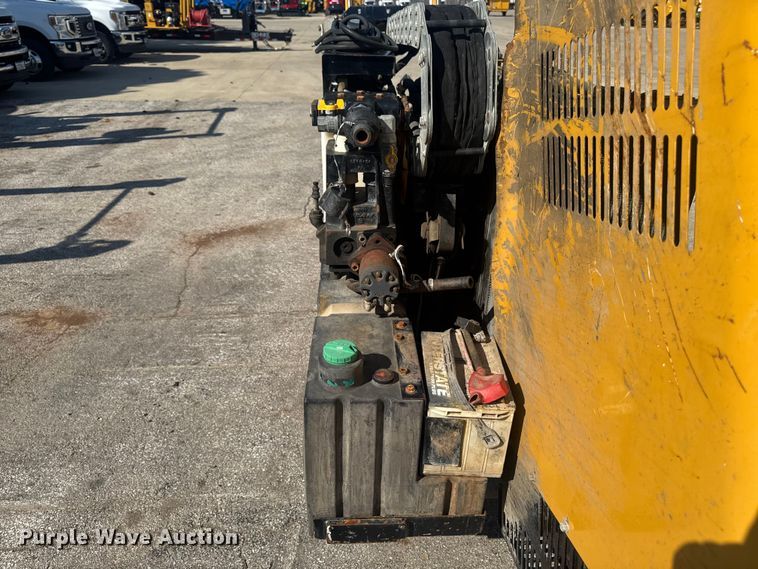 image for item EF2451 2016 Vermeer D9x13III Navigator directional boring unit