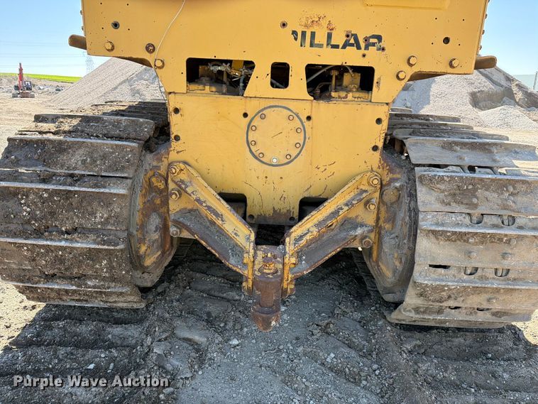 image for item EF2461 1977 Caterpillar D8K dozer
