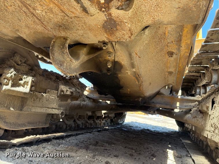 image for item EF2461 1977 Caterpillar D8K dozer