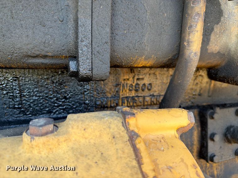 image for item EF2461 1977 Caterpillar D8K dozer