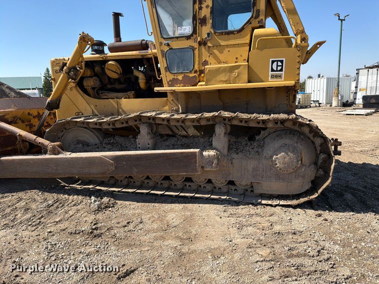 image for item EF2461 1977 Caterpillar D8K dozer
