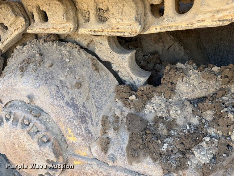 image for item EF2461 1977 Caterpillar D8K dozer