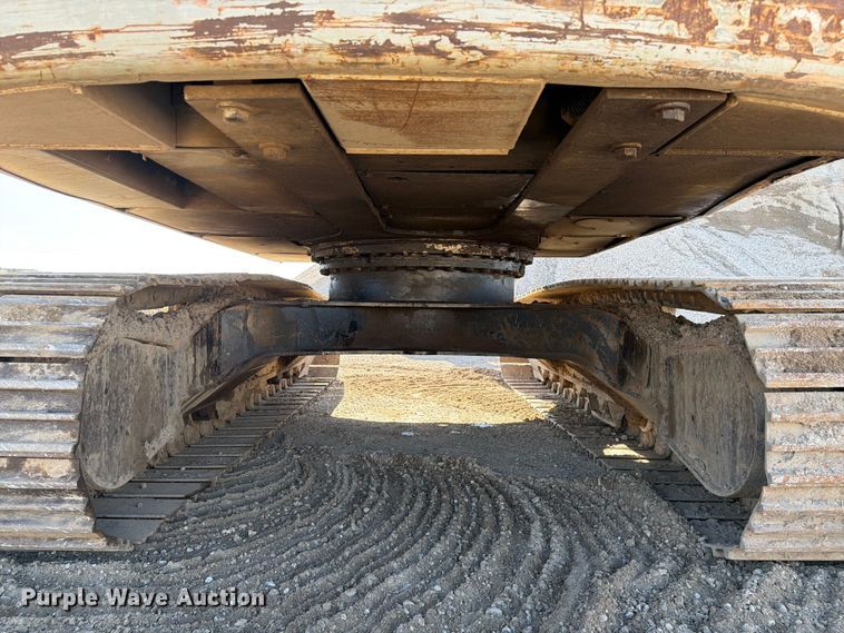 image for item EF2462 1999 Link Belt 2800 Quantum excavator