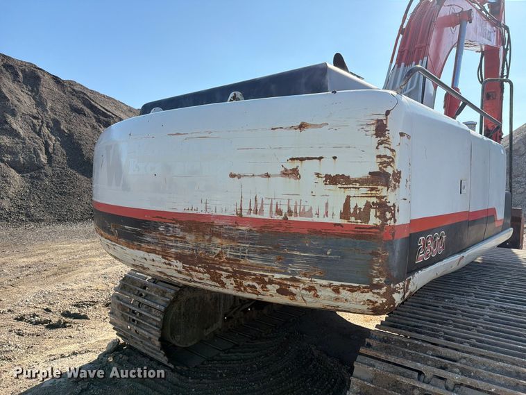 image for item EF2462 1999 Link Belt 2800 Quantum excavator