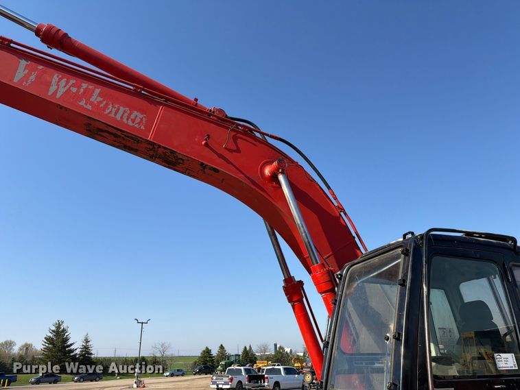 image for item EF2462 1999 Link Belt 2800 Quantum excavator