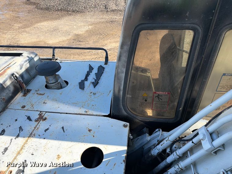 image for item EF2462 1999 Link Belt 2800 Quantum excavator