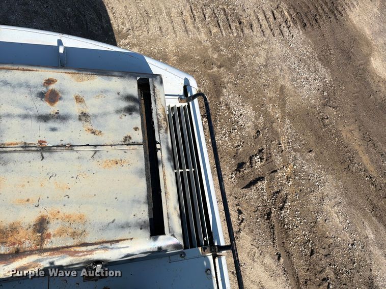 image for item EF2462 1999 Link Belt 2800 Quantum excavator