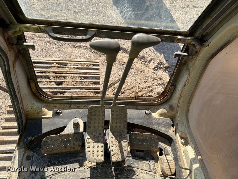 image for item EF2462 1999 Link Belt 2800 Quantum excavator