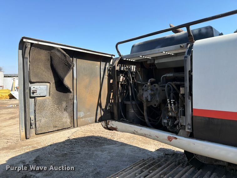 image for item EF2462 1999 Link Belt 2800 Quantum excavator