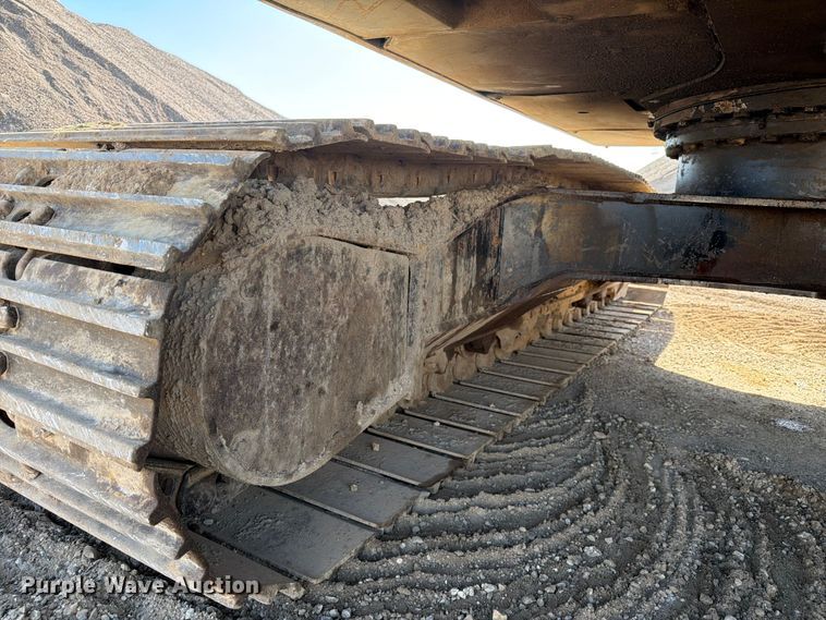 image for item EF2462 1999 Link Belt 2800 Quantum excavator