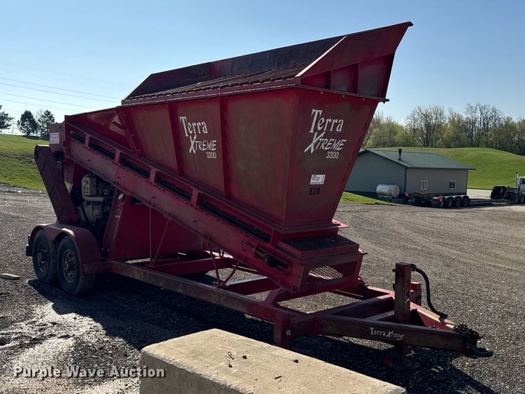 image for item EF2463 Murphy Products Terra Xtreme 3200 soil pulverizer