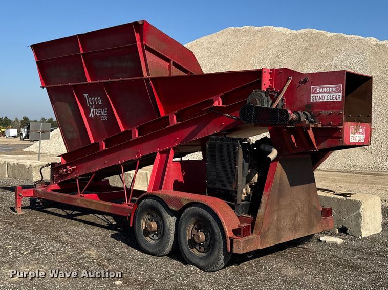 image for item EF2463 Murphy Products Terra Xtreme 3200 soil pulverizer