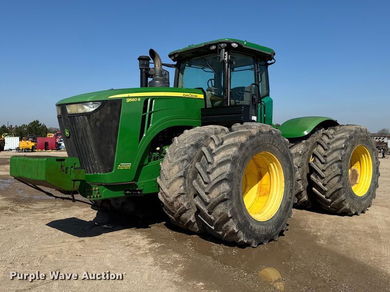 image for item EF2464 2013 John Deere 9560R  Scraper Special 4WD tractor