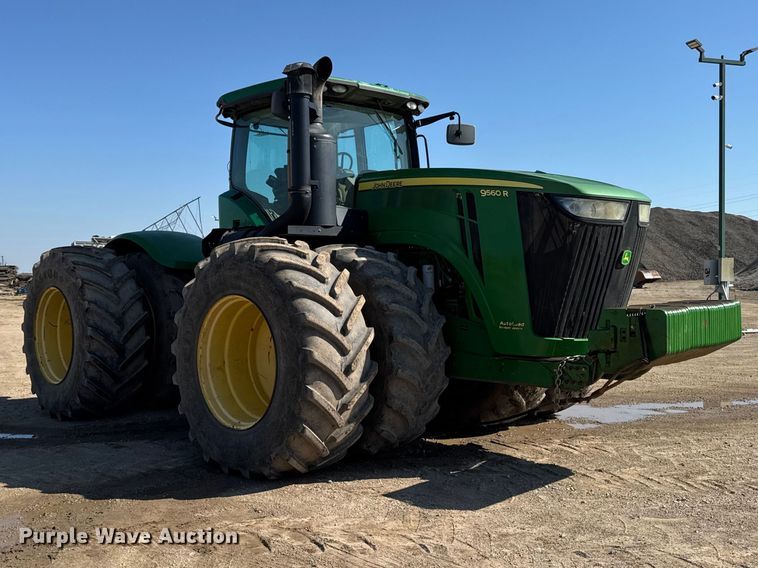 image for item EF2464 2013 John Deere 9560R  Scraper Special 4WD tractor