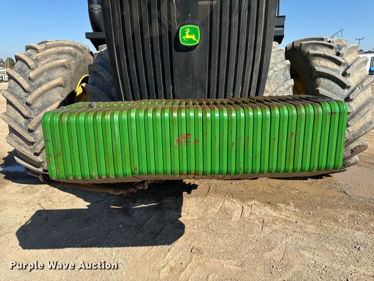 image for item EF2464 2013 John Deere 9560R  Scraper Special 4WD tractor