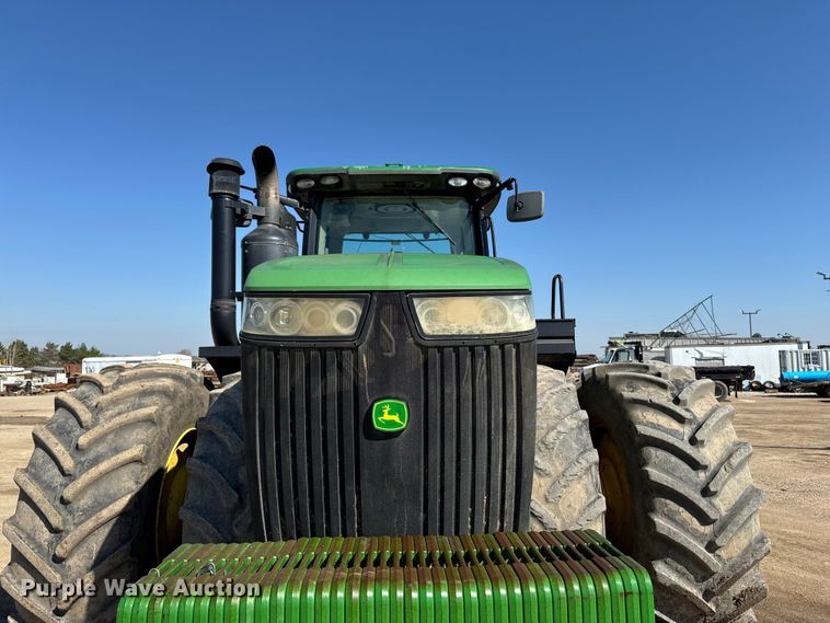 image for item EF2464 2013 John Deere 9560R  Scraper Special 4WD tractor